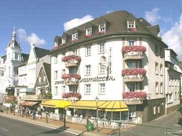 吕德斯海姆 Carat Rheingau酒店 外观 照片